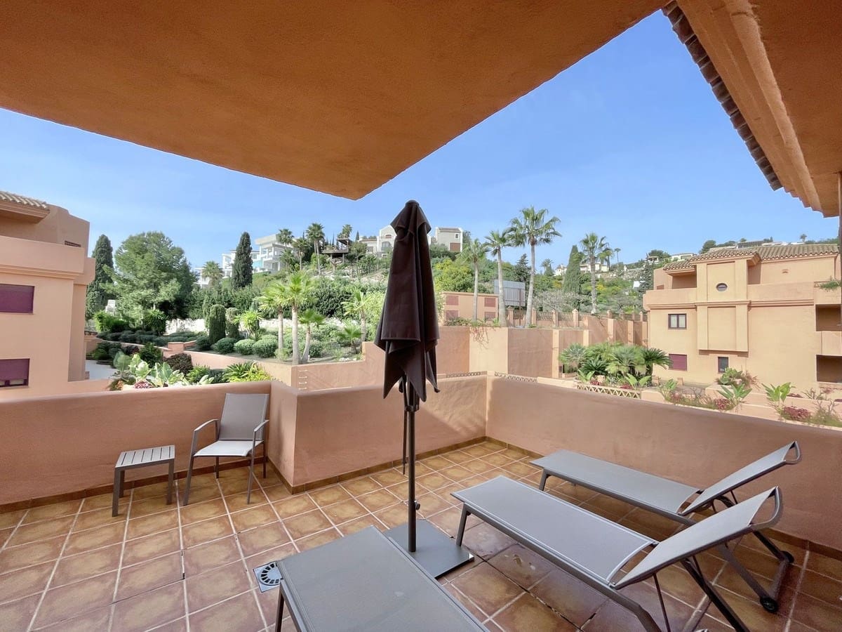 3 soverom Leilighet til salgs i Benahavis med svømmebasseng garasje - € 495 000 (Ref: 9008415)