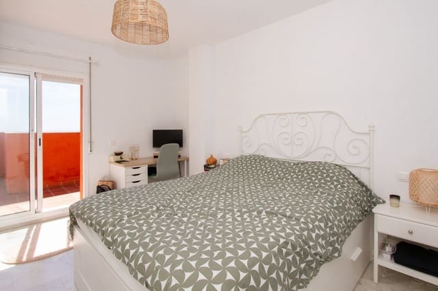 2 bedroom Apartment for sale in Marbella with pool garage - € 379,000 (Ref: 9010373)