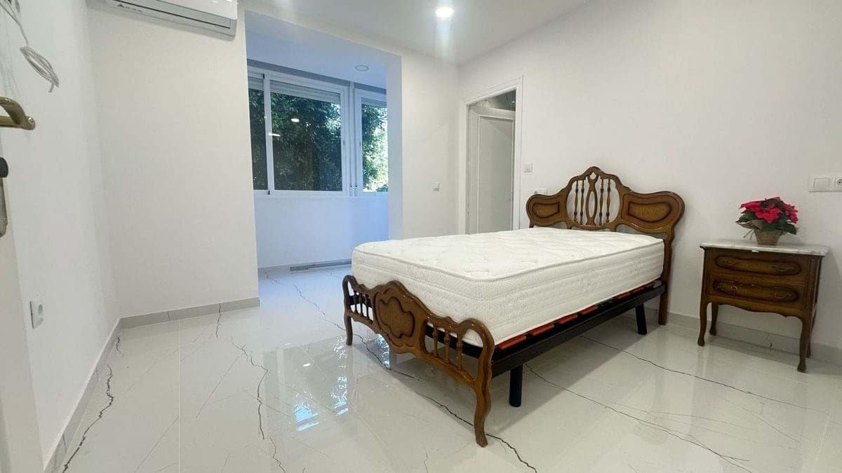 2 sypialnia Apartament na sprzedaż w Marbella - 370 000 € (Ref: 9013608)