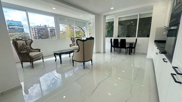 2 sypialnia Apartament na sprzedaż w Marbella - 370 000 € (Ref: 9013608)