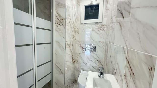 2 sypialnia Apartament na sprzedaż w Marbella - 370 000 € (Ref: 9013608)