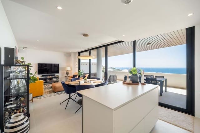 2 makuuhuone Huoneisto myytävänä paikassa Fuengirola mukana uima-altaan 
autotalli - 659 000 € (Ref: 9016606)