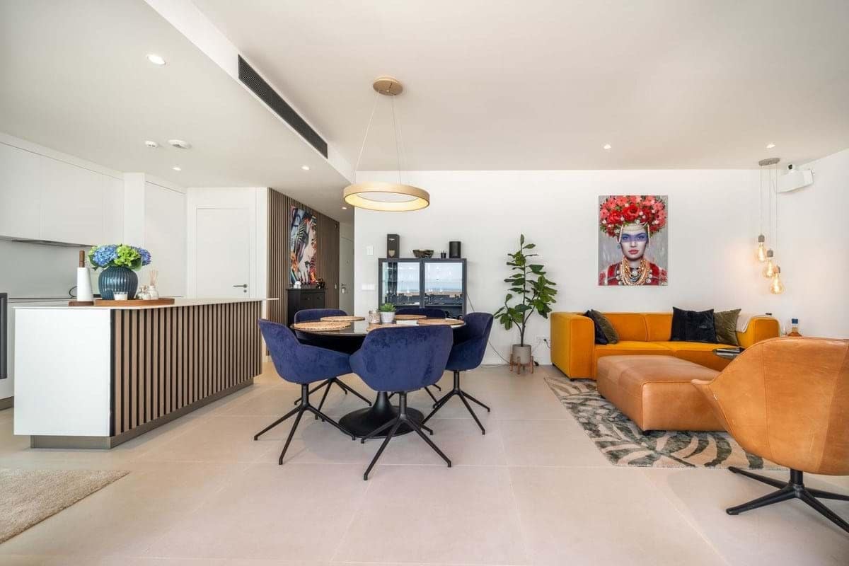 2 makuuhuone Huoneisto myytävänä paikassa Fuengirola mukana uima-altaan 
autotalli - 659 000 € (Ref: 9016606)