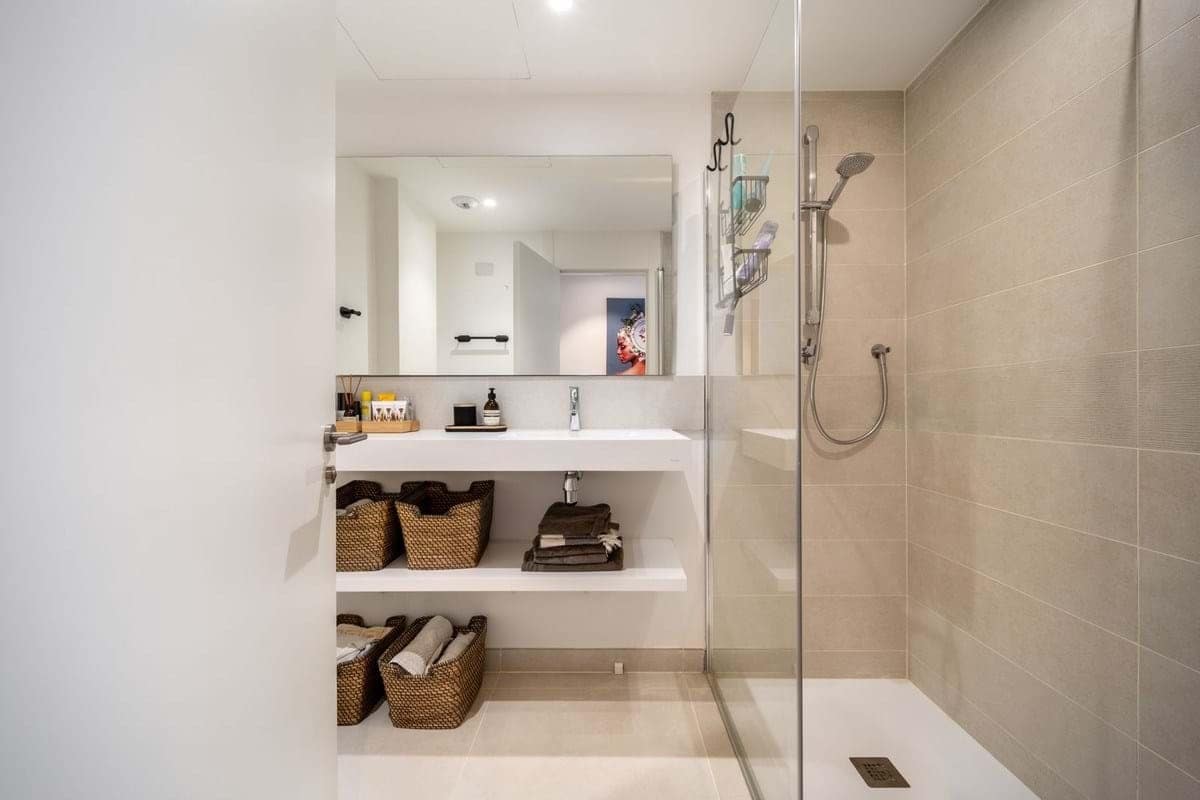 2 makuuhuone Huoneisto myytävänä paikassa Fuengirola mukana uima-altaan 
autotalli - 659 000 € (Ref: 9016606)