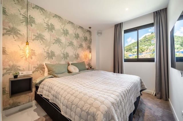 2 makuuhuone Huoneisto myytävänä paikassa Fuengirola mukana uima-altaan 
autotalli - 659 000 € (Ref: 9016606)