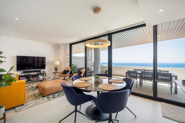 2 makuuhuone Huoneisto myytävänä paikassa Fuengirola mukana uima-altaan 
autotalli - 659 000 € (Ref: 9016606)