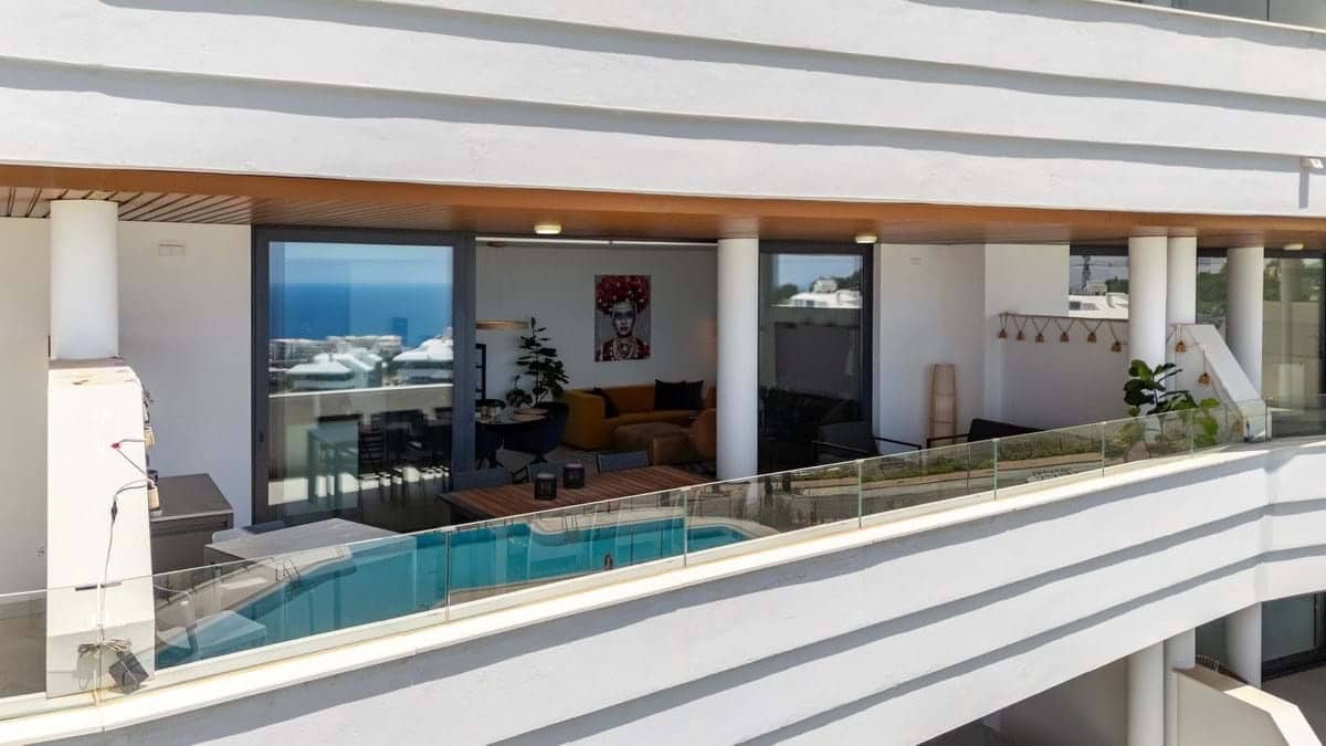 2 makuuhuone Huoneisto myytävänä paikassa Fuengirola mukana uima-altaan 
autotalli - 659 000 € (Ref: 9016606)