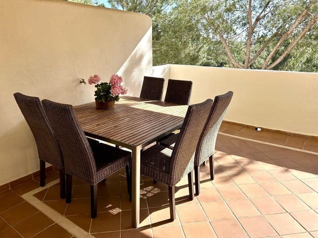 Apartamento de 2 habitaciones en Marbella en venta con piscina garaje - 350.000 € (Ref: 9024029)