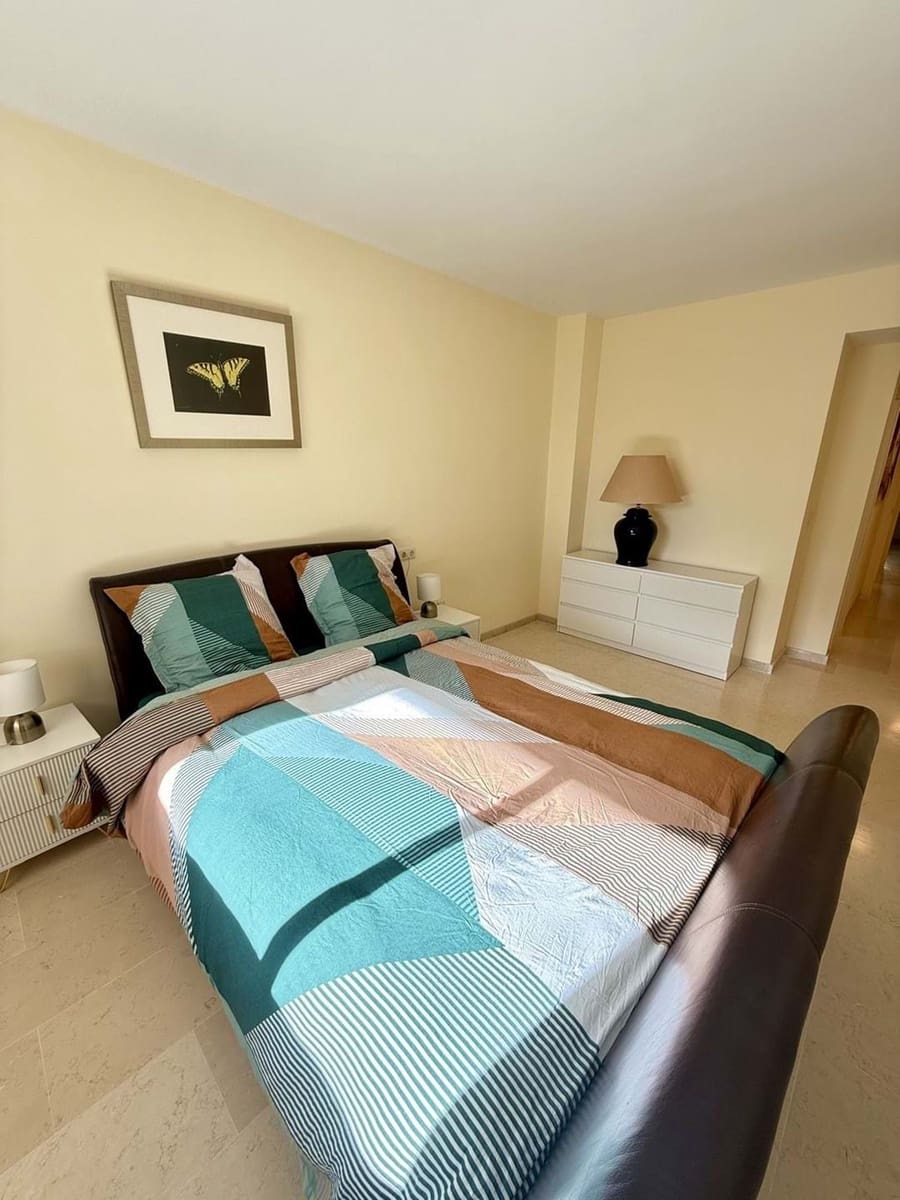 Apartamento de 2 habitaciones en Marbella en venta con piscina garaje - 350.000 € (Ref: 9024029)