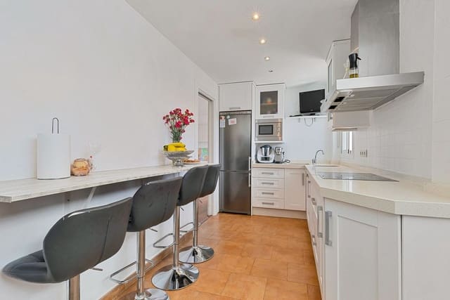 3 soverom Leilighet til salgs i Fuengirola - € 495 000 (Ref: 9036272)