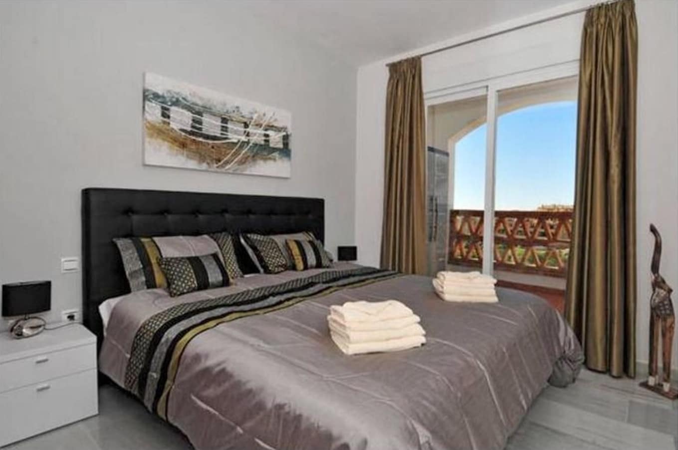 2 bedroom Apartment for sale in Mijas with pool garage - € 289,000 (Ref: 9046338)