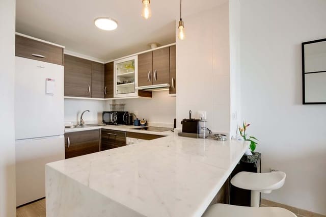 3 sypialnia Apartament na sprzedaż w Manilva z basenem - 275 000 € (Ref: 9057210)