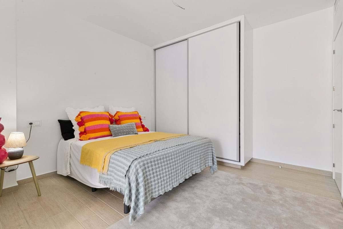Apartamento de 3 habitaciones en Fuengirola en venta con garaje - 360.027 € (Ref: 9057213)