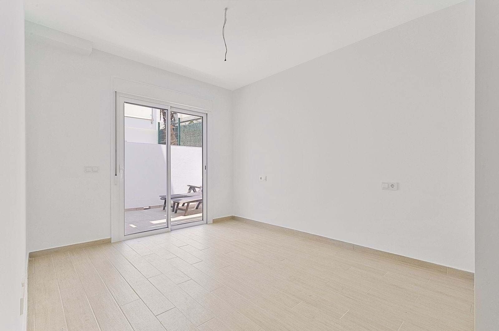 Apartamento de 3 habitaciones en Fuengirola en venta con garaje - 360.027 € (Ref: 9057213)