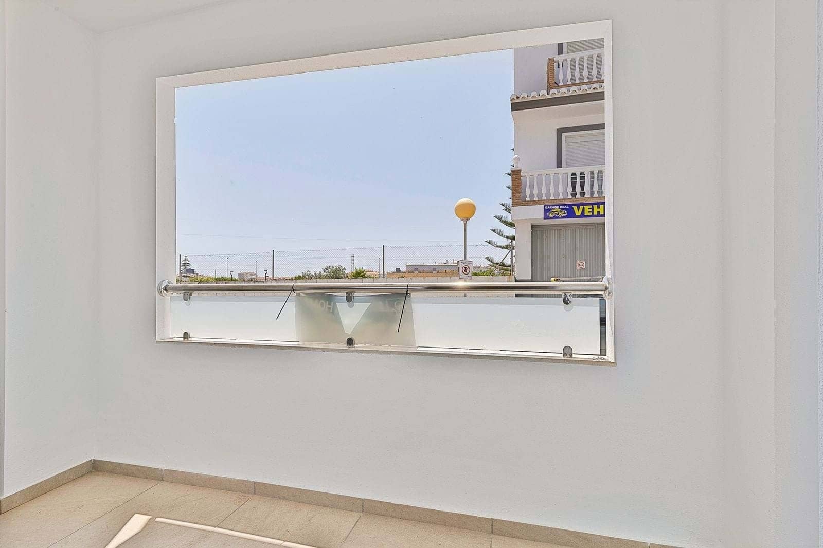 Apartamento de 3 habitaciones en Fuengirola en venta con garaje - 360.027 € (Ref: 9057213)