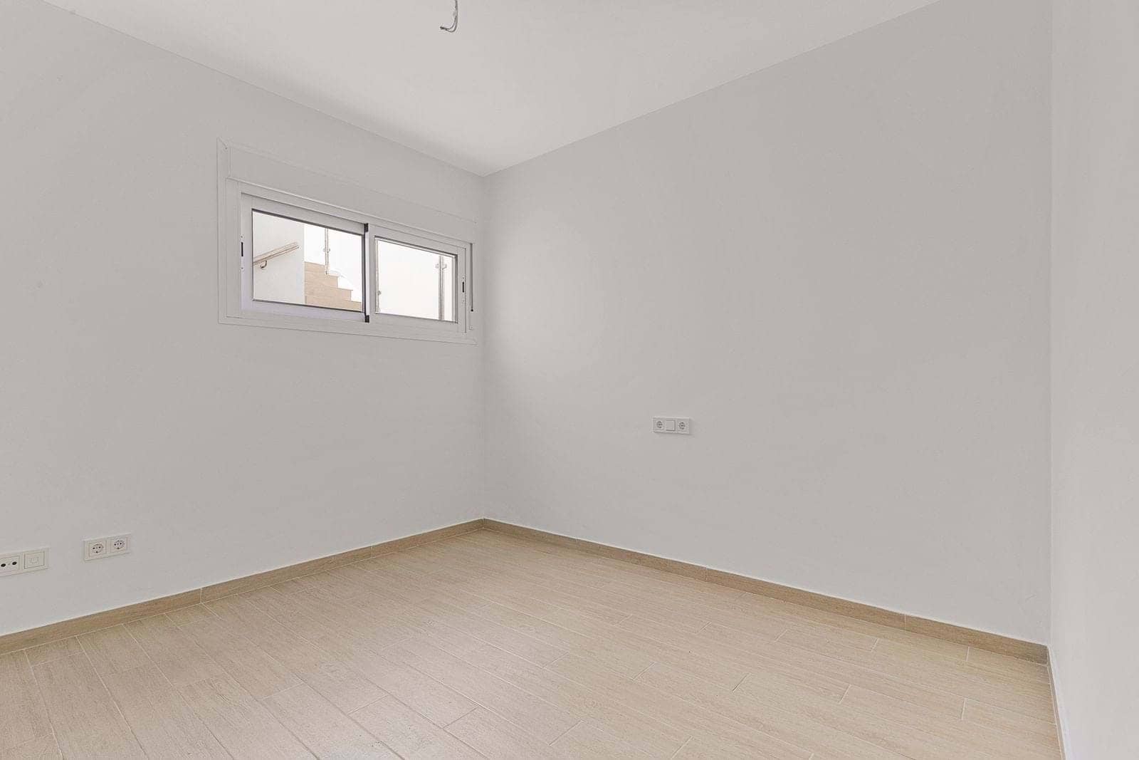 Apartamento de 3 habitaciones en Fuengirola en venta con garaje - 360.027 € (Ref: 9057213)