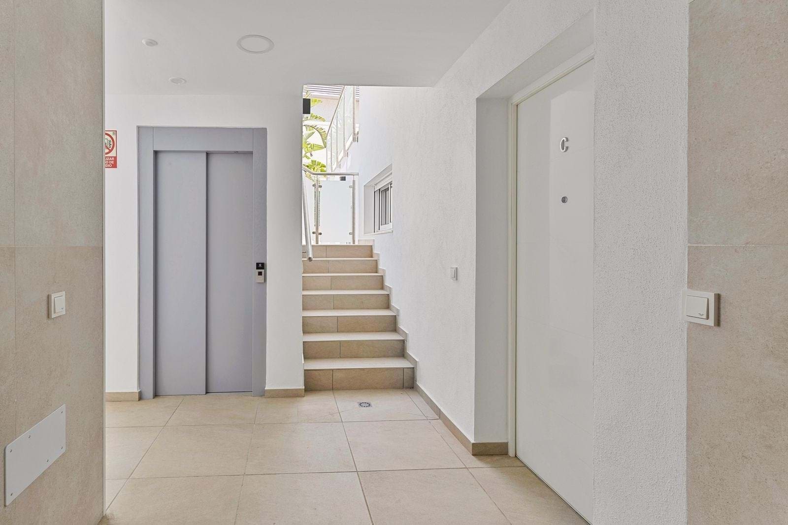 Apartamento de 3 habitaciones en Fuengirola en venta con garaje - 360.027 € (Ref: 9057213)