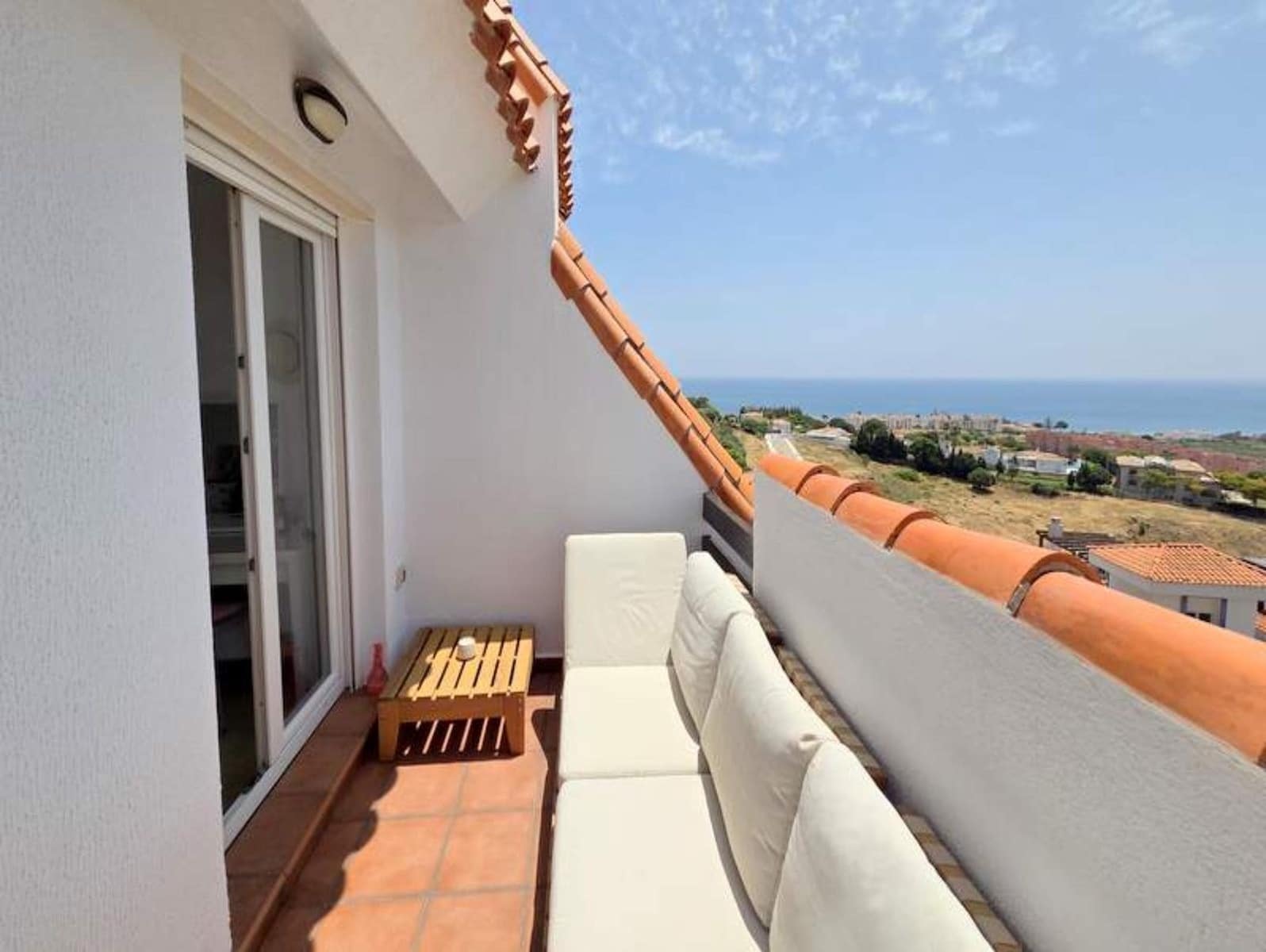 3 soverom Leilighet til salgs i La Duquesa / Puerto de la Duquesa med svømmebasseng garasje - € 295 000 (Ref: 9062104)