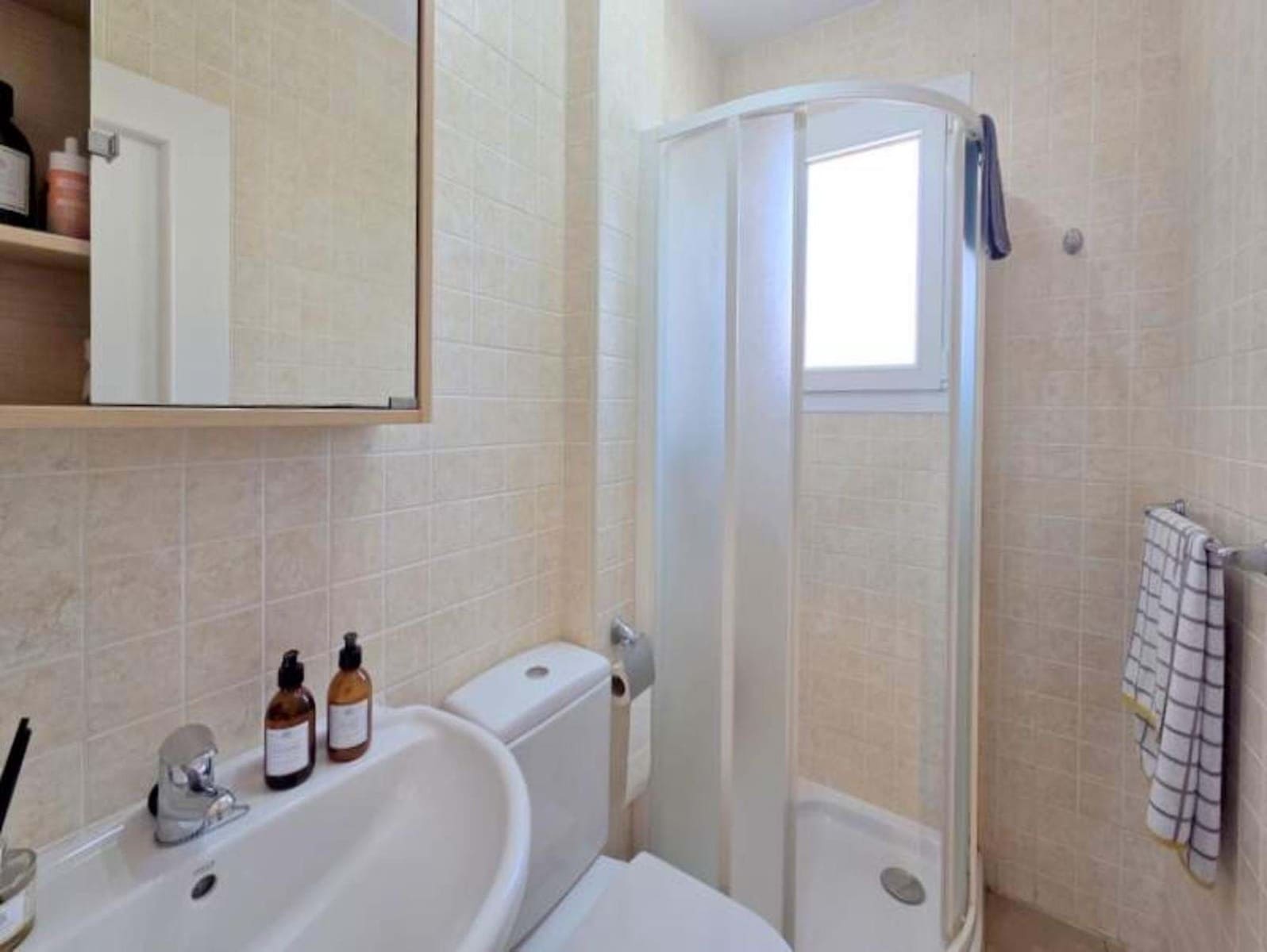 3 soverom Leilighet til salgs i La Duquesa / Puerto de la Duquesa med svømmebasseng garasje - € 295 000 (Ref: 9062104)