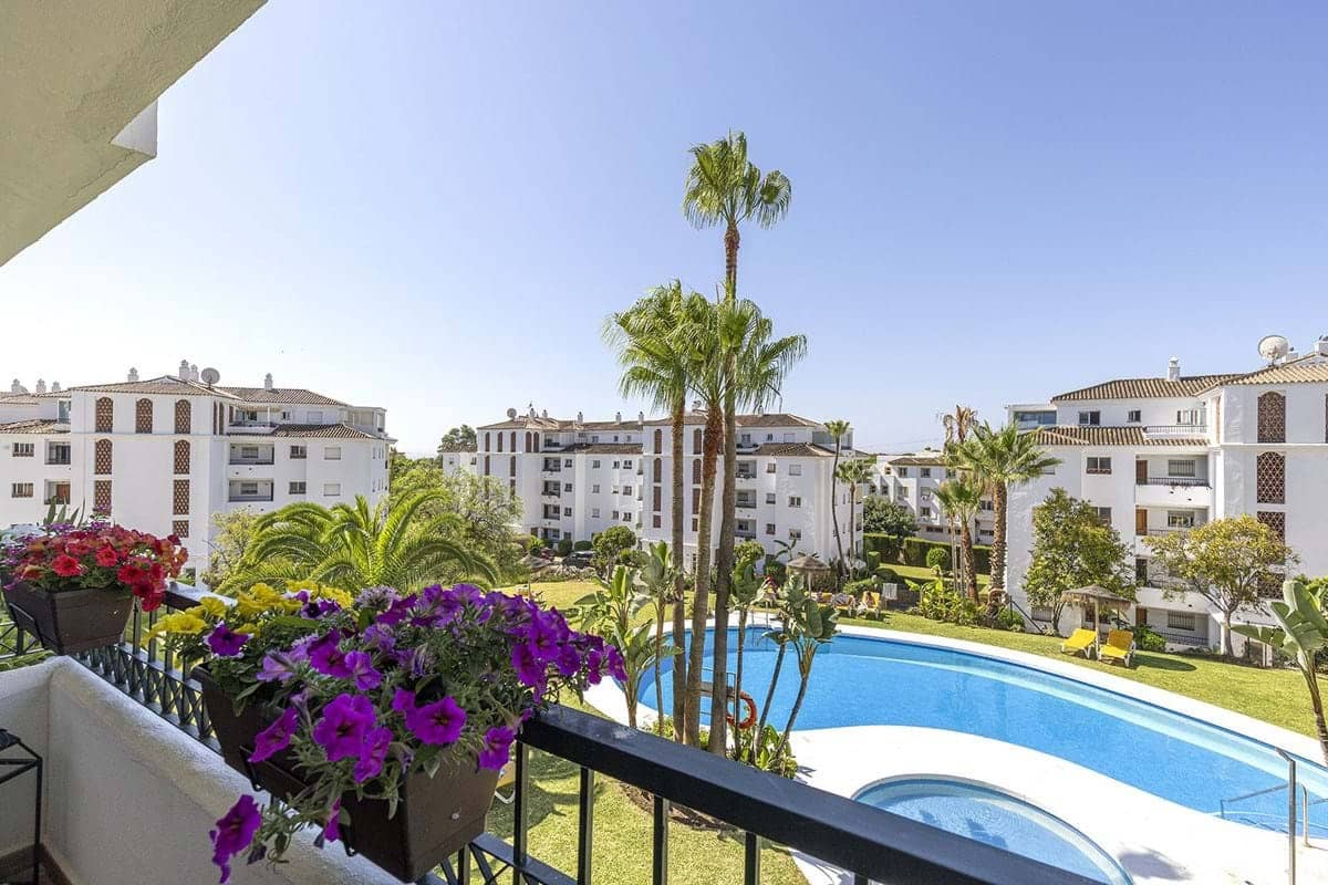 2 bedroom Apartment for sale in Mijas with pool garage - € 359,995 (Ref: 9116580)