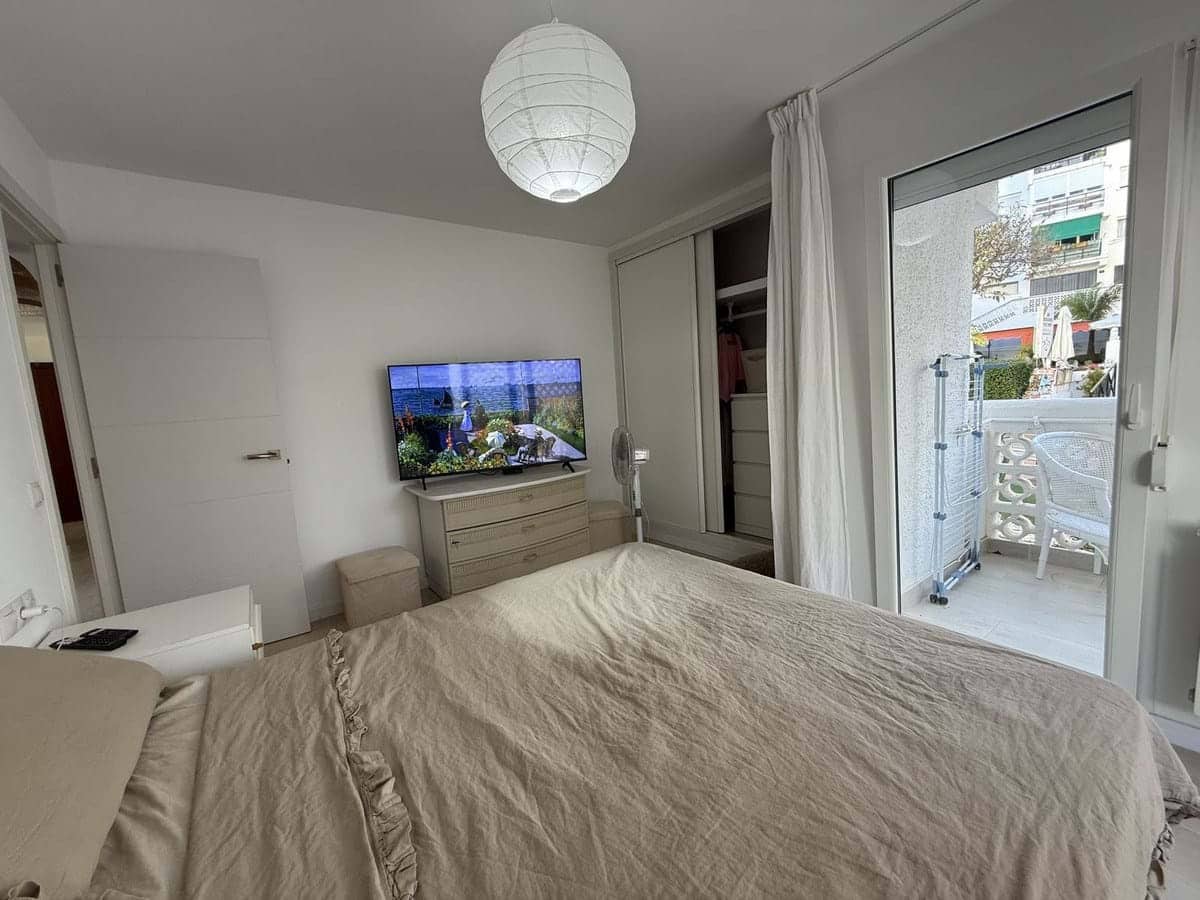 3 bedroom Apartment for sale in Estepona with pool garage - € 299,000 (Ref: 9123543)