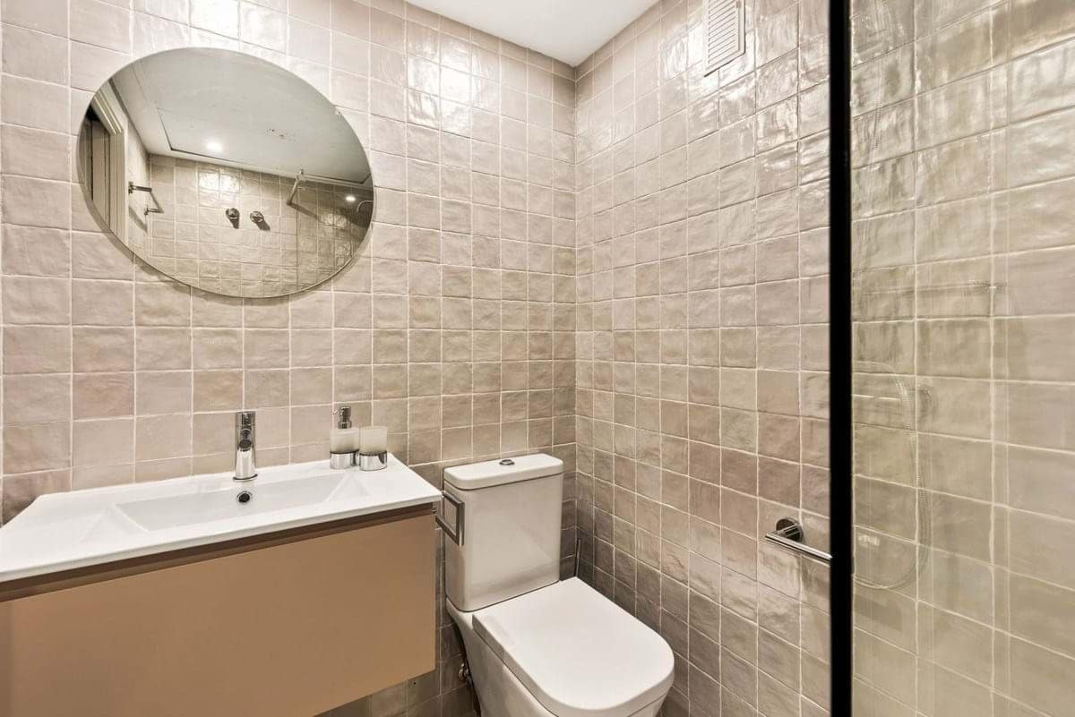 2 bedroom Apartment for sale in Benahavis with pool garage - € 299,000 (Ref: 9129401)