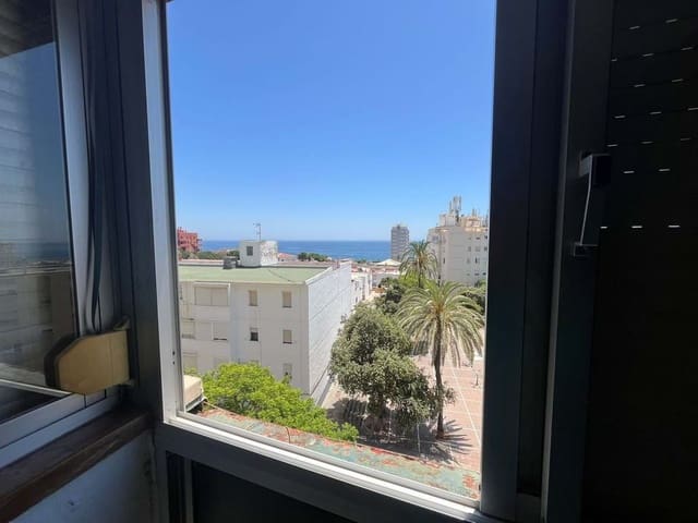 4 bedroom Apartment for sale in Estepona with garage - € 287,000 (Ref: 9129456)