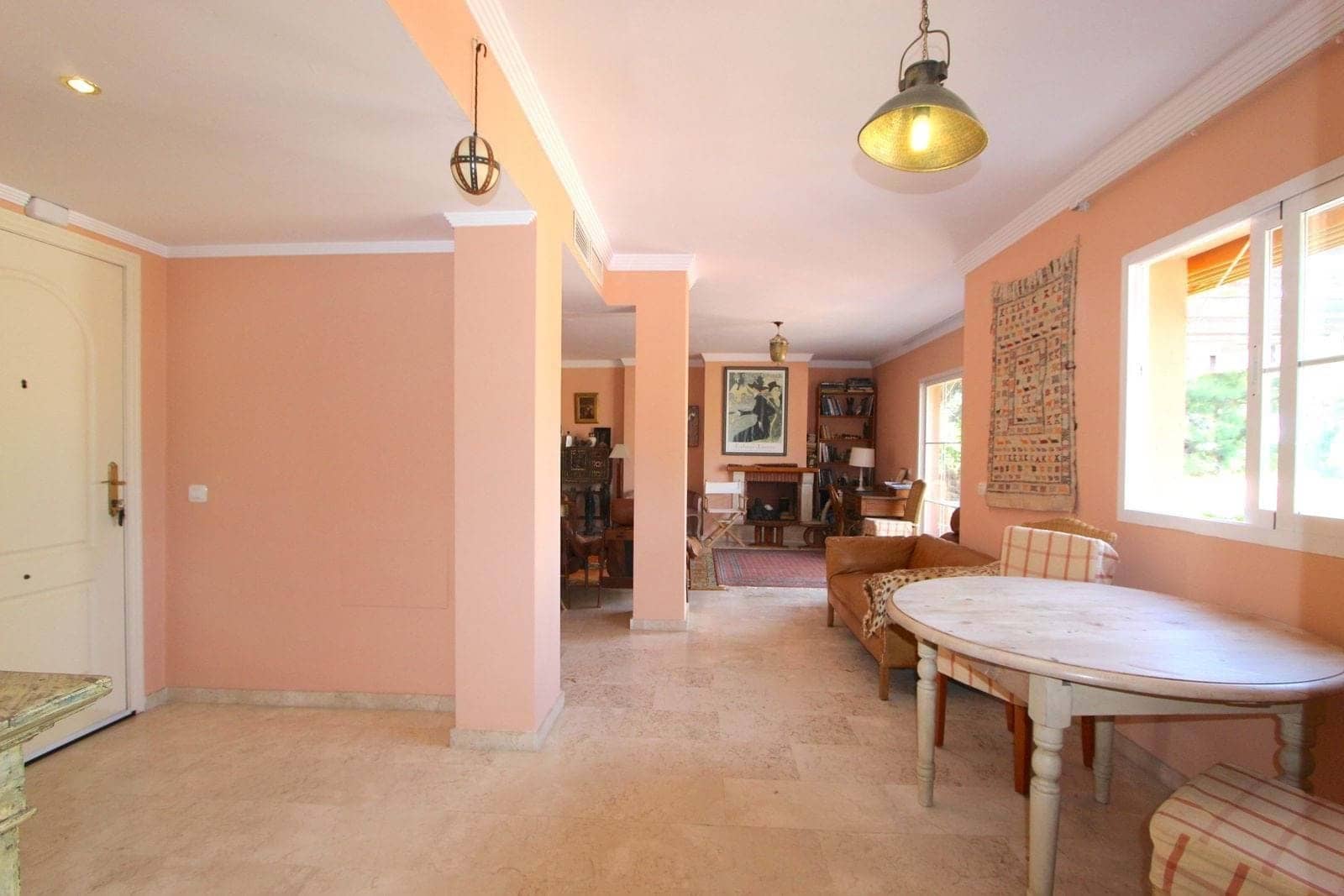 2 bedroom Apartment for sale in Marbella with pool garage - € 455,000 (Ref: 9130212)