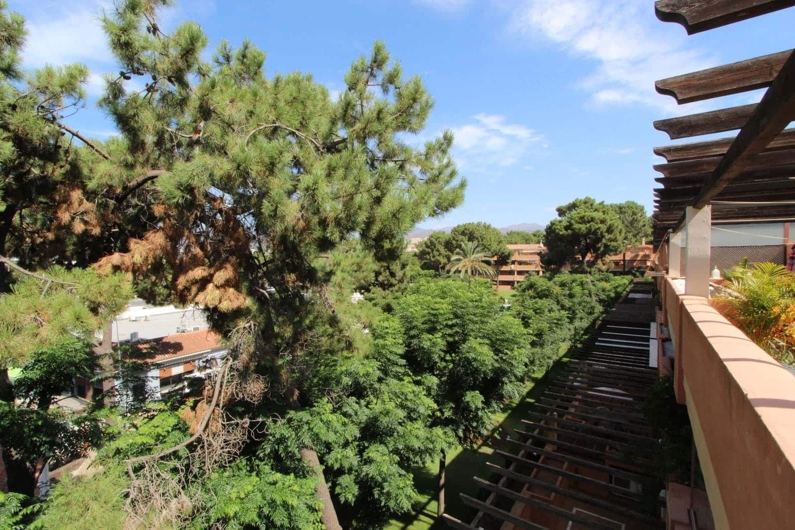 2 bedroom Apartment for sale in Marbella with pool garage - € 455,000 (Ref: 9130212)