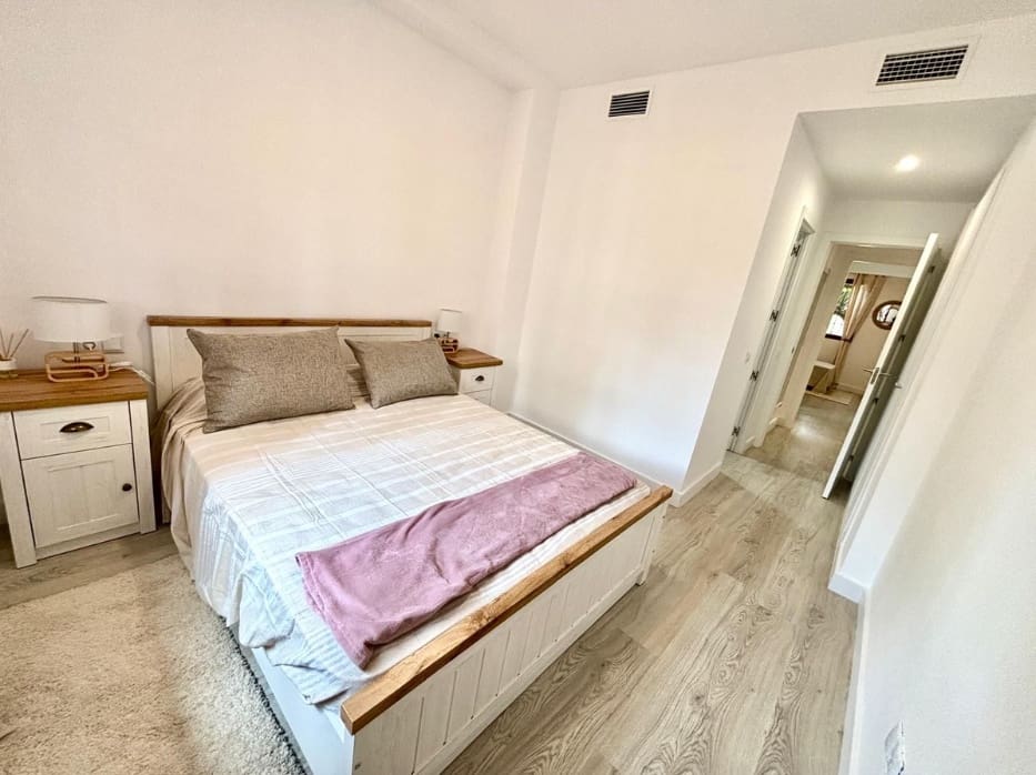 2 bedroom Apartment for sale in Mijas with pool garage - € 259,900 (Ref: 9144504)