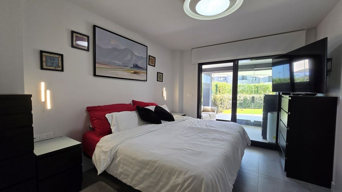 Apartamento de 3 habitaciones en New Golden Mile en venta con piscina garaje - 514.000 € (Ref: 9144505)