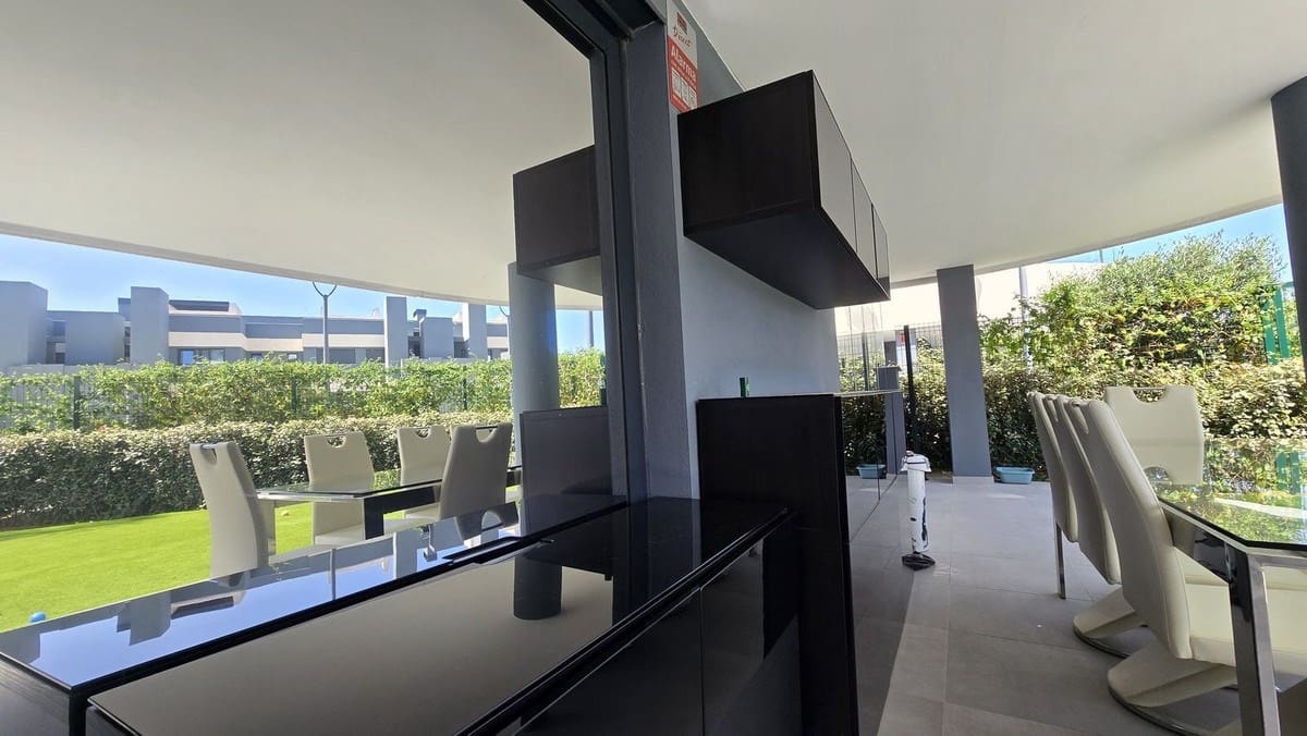 Apartamento de 3 habitaciones en New Golden Mile en venta con piscina garaje - 514.000 € (Ref: 9144505)