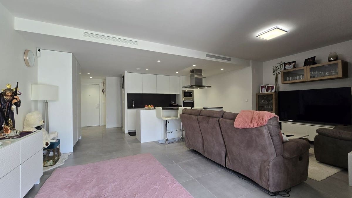 Apartamento de 3 habitaciones en New Golden Mile en venta con piscina garaje - 514.000 € (Ref: 9144505)