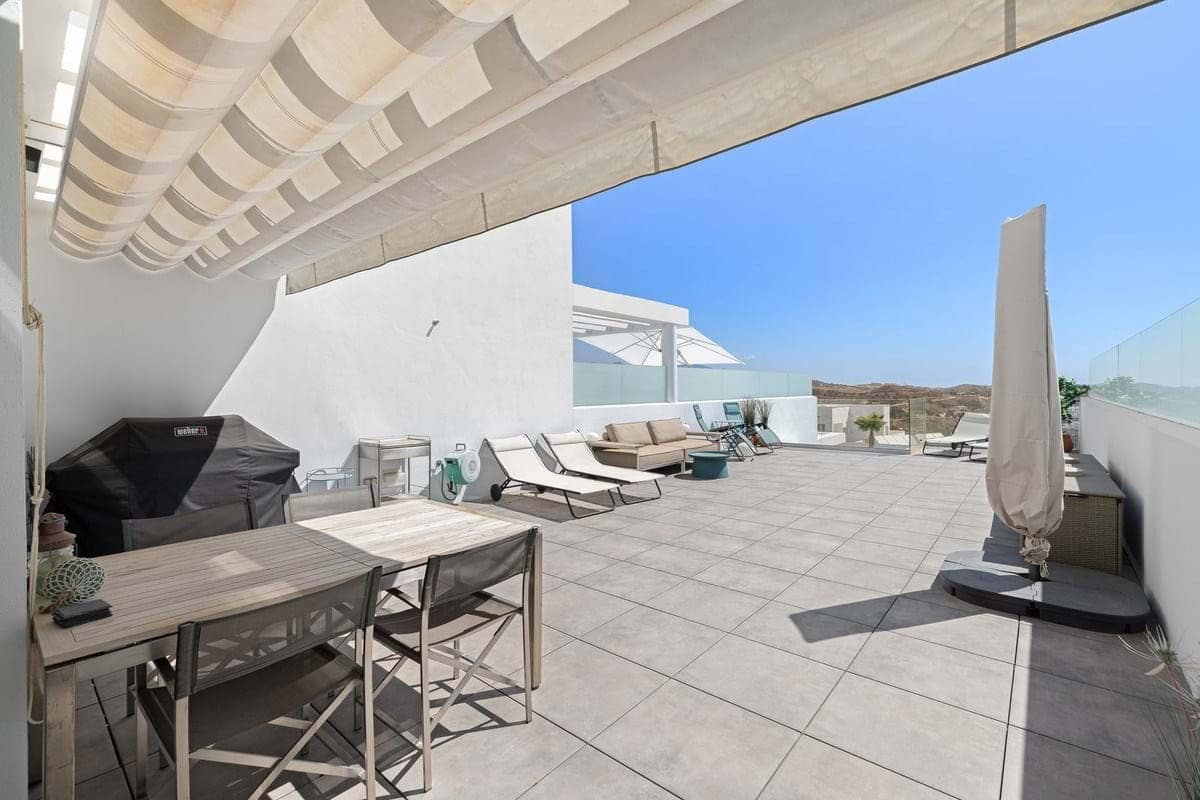 3 bedroom Apartment for sale in Mijas with pool garage - € 695,000 (Ref: 9146104)