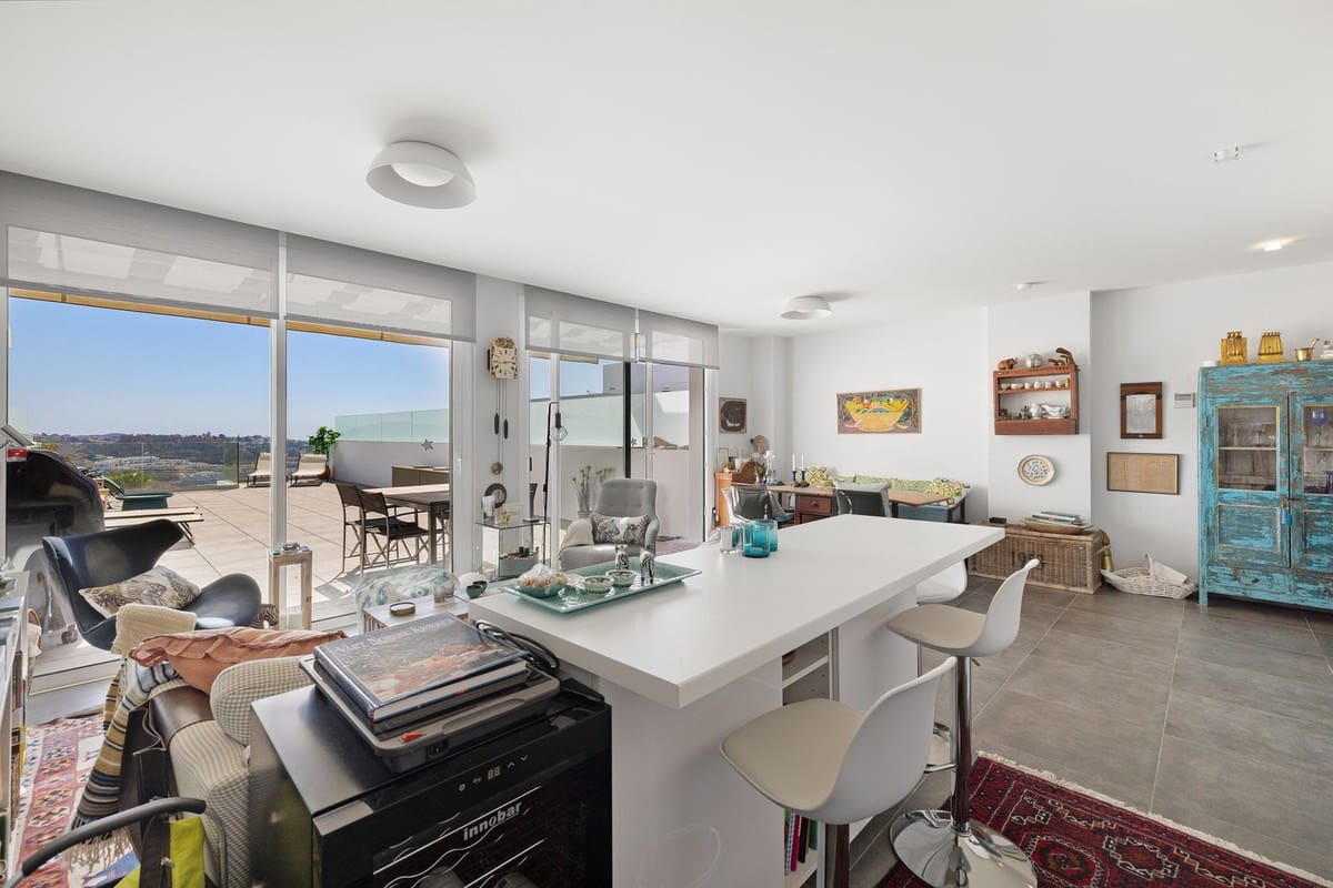 3 bedroom Apartment for sale in Mijas with pool garage - € 695,000 (Ref: 9146104)