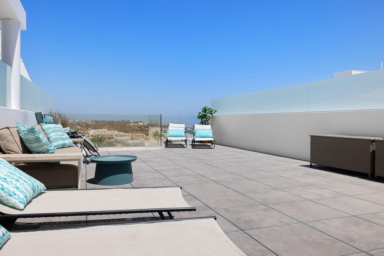 3 bedroom Apartment for sale in Mijas with pool garage - € 695,000 (Ref: 9146104)