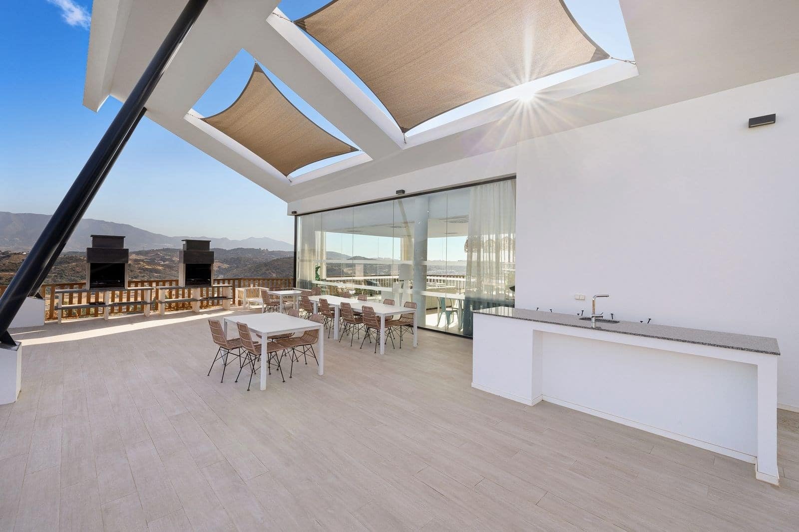 3 bedroom Apartment for sale in Mijas with pool garage - € 695,000 (Ref: 9146104)