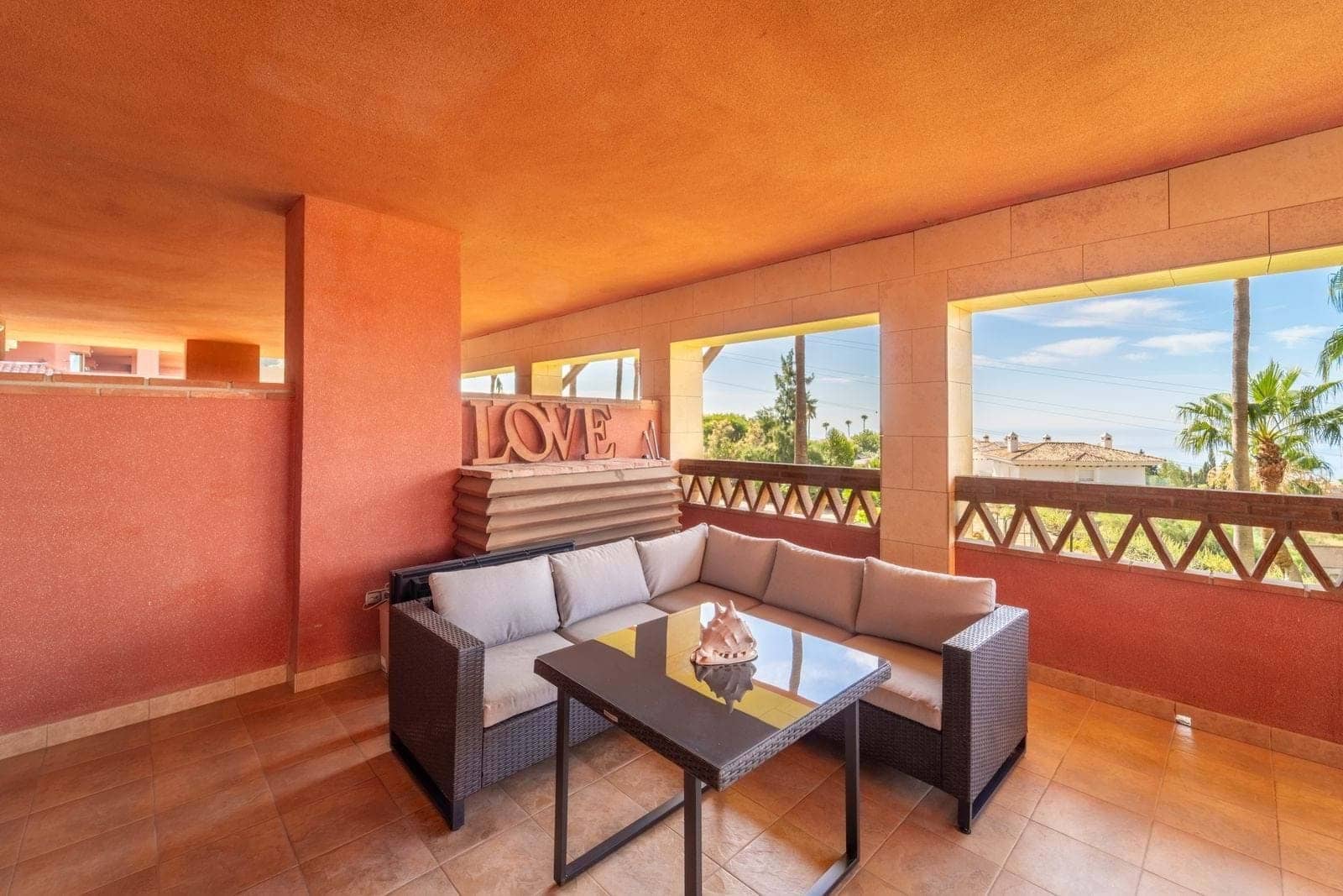 2 bedroom Apartment for sale in Fuengirola with pool garage - € 535,000 (Ref: 9150905)