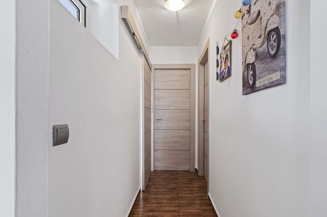 Chalet de 4 habitaciones en Fuengirola en venta - 555.000 € (Ref: 9165480)