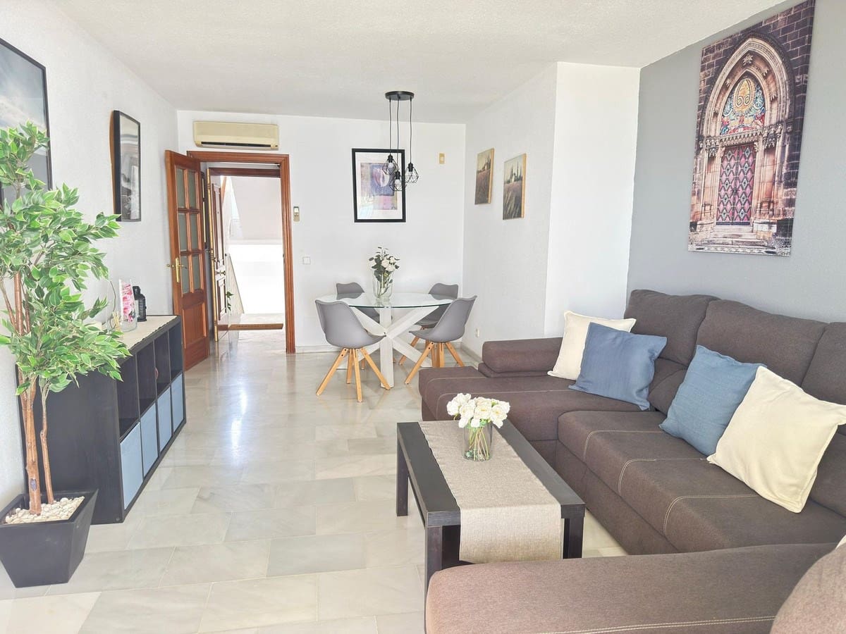 2 bedroom Apartment for sale in Mijas with pool - € 409,500 (Ref: 9166733)