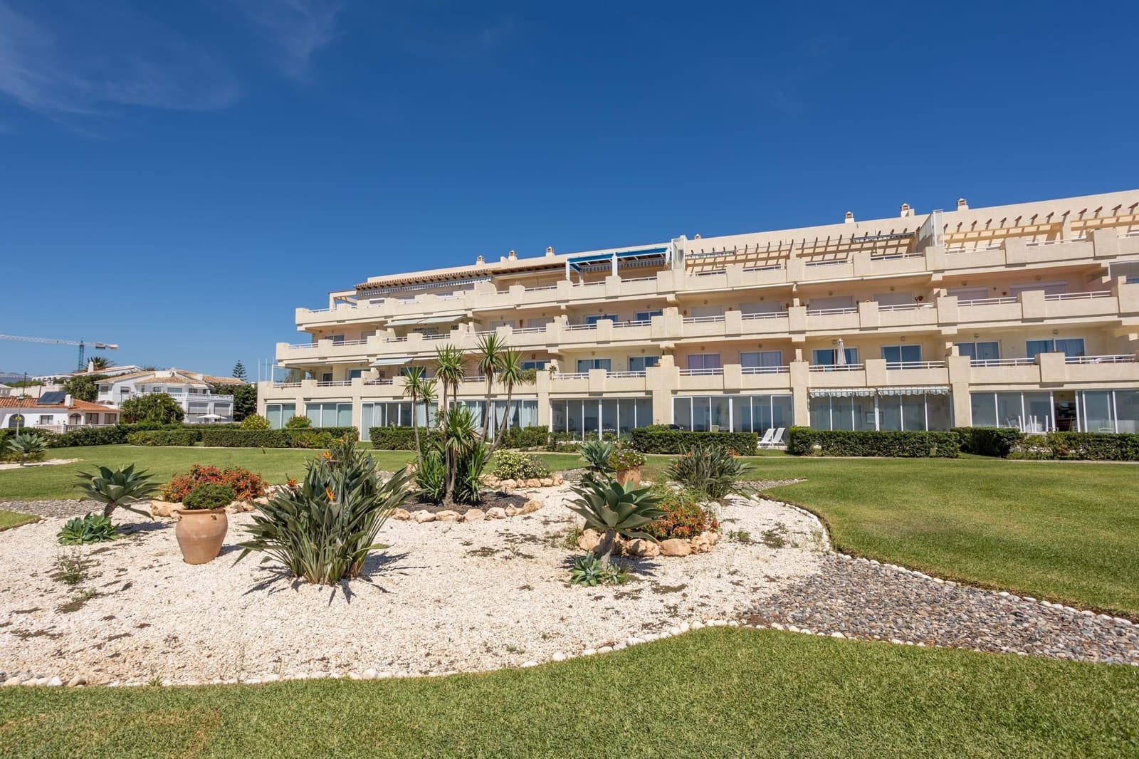 2 bedroom Apartment for sale in Mijas with pool - € 409,500 (Ref: 9166733)