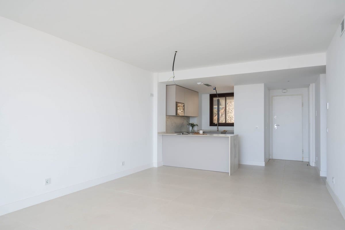 Apartamento de 2 habitaciones en Fuengirola en venta con piscina garaje - 590.000 € (Ref: 9166778)