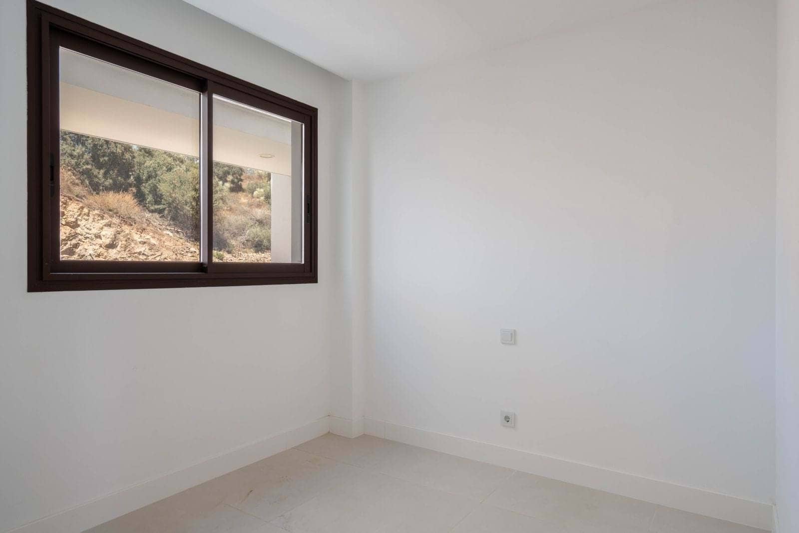 Apartamento de 2 habitaciones en Fuengirola en venta con piscina garaje - 590.000 € (Ref: 9166778)