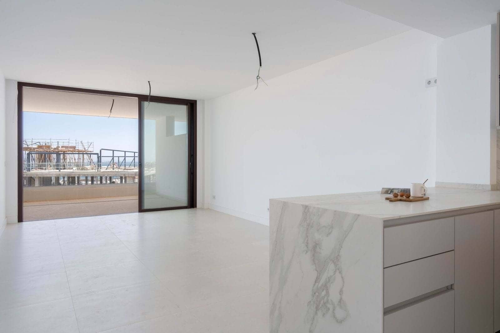 Apartamento de 2 habitaciones en Fuengirola en venta con piscina garaje - 590.000 € (Ref: 9166778)