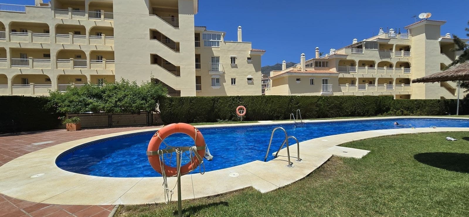 Apartamento de 2 habitaciones en Benalmádena en venta con piscina garaje - 390.000 € (Ref: 9169155)