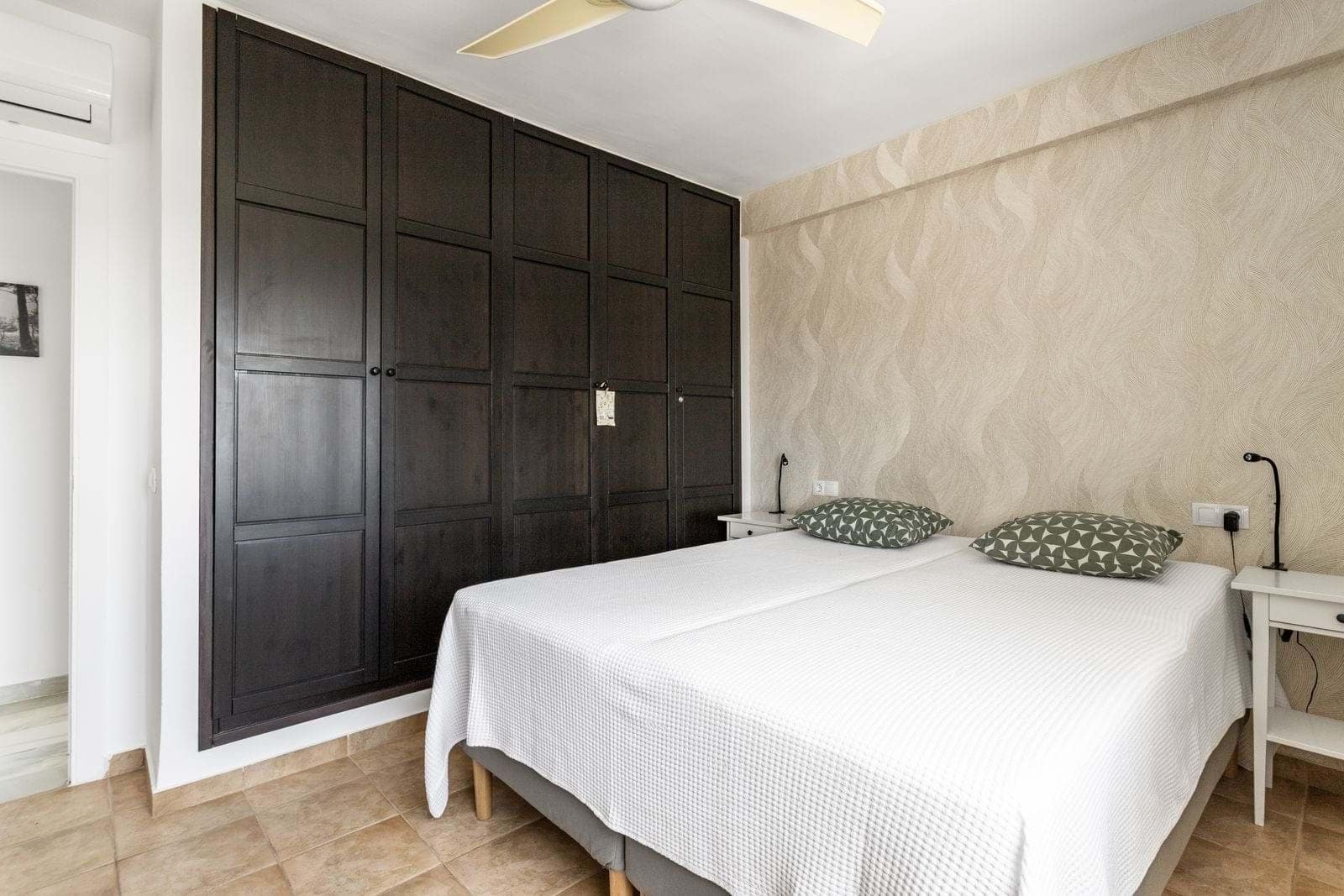 2 bedroom Apartment for sale in Mijas with pool - € 299,000 (Ref: 9177161)