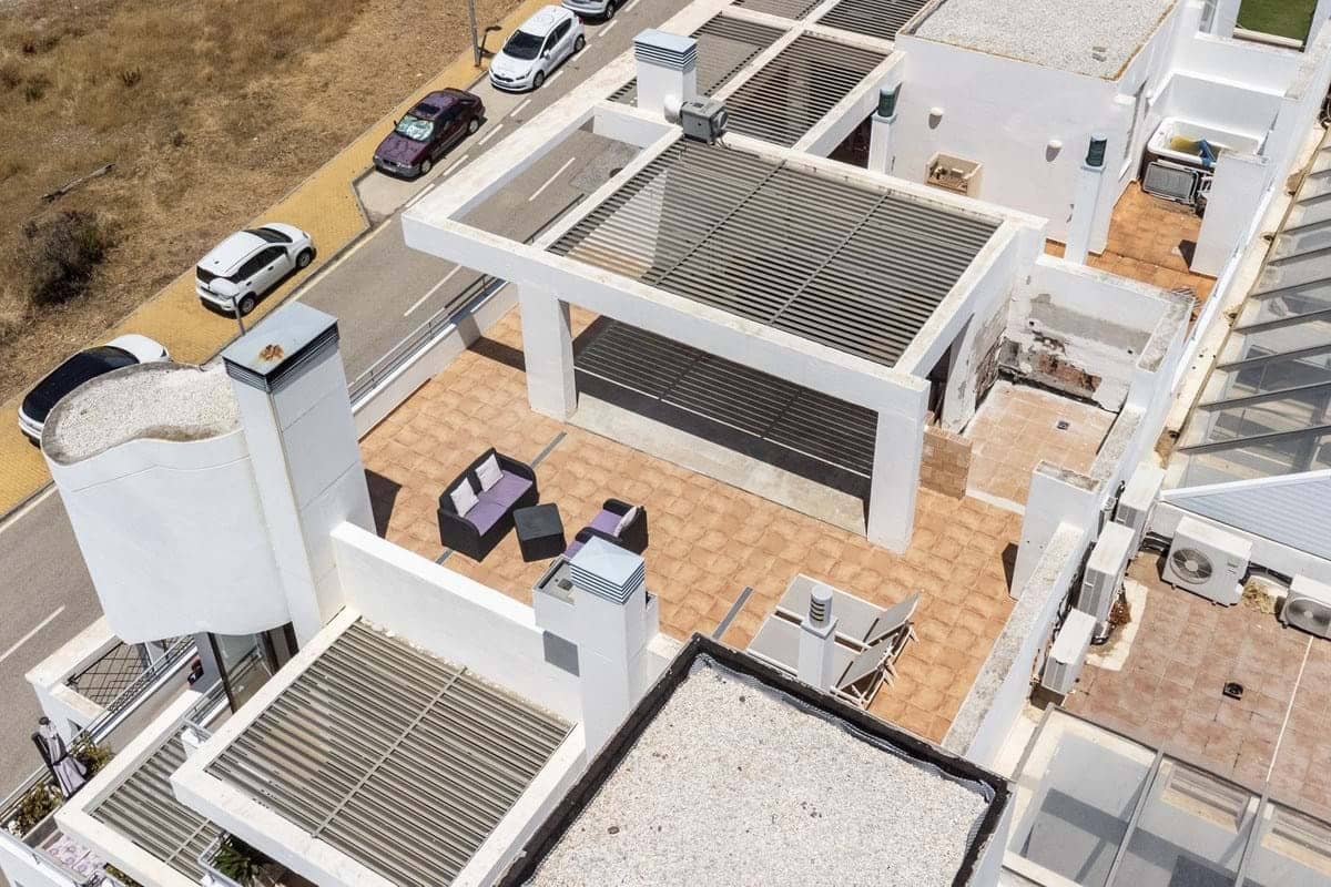 2 bedroom Apartment for sale in Mijas with pool garage - € 330,000 (Ref: 9177179)