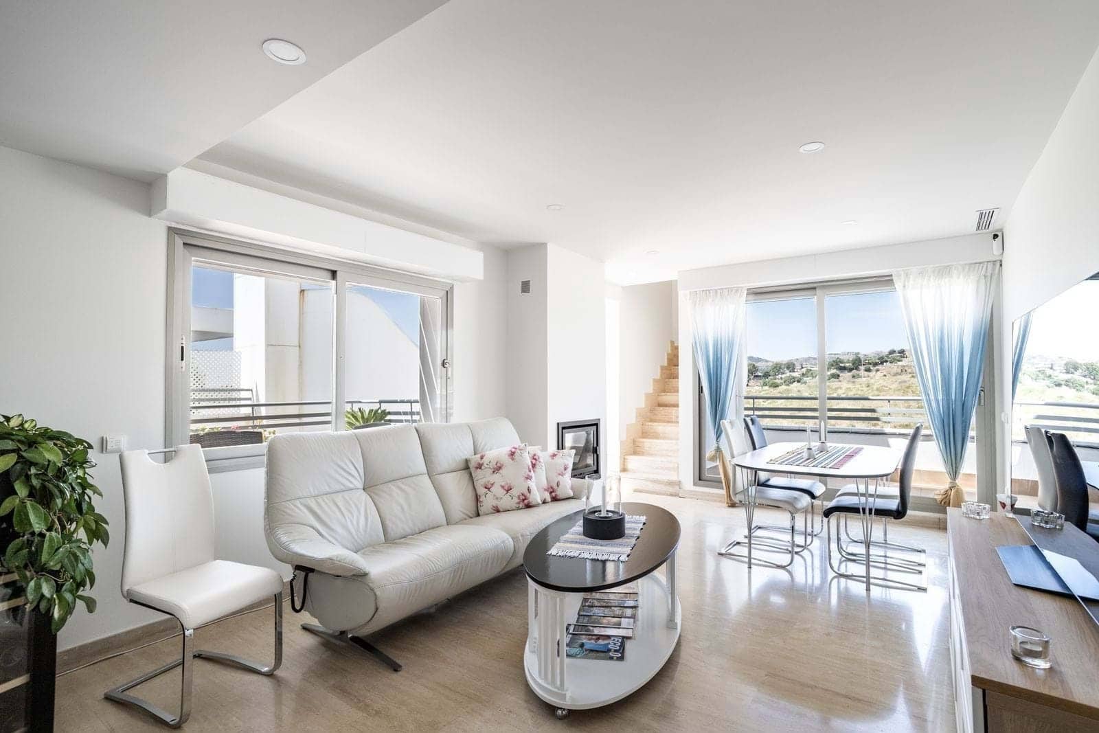 2 bedroom Apartment for sale in Mijas with pool garage - € 330,000 (Ref: 9177179)