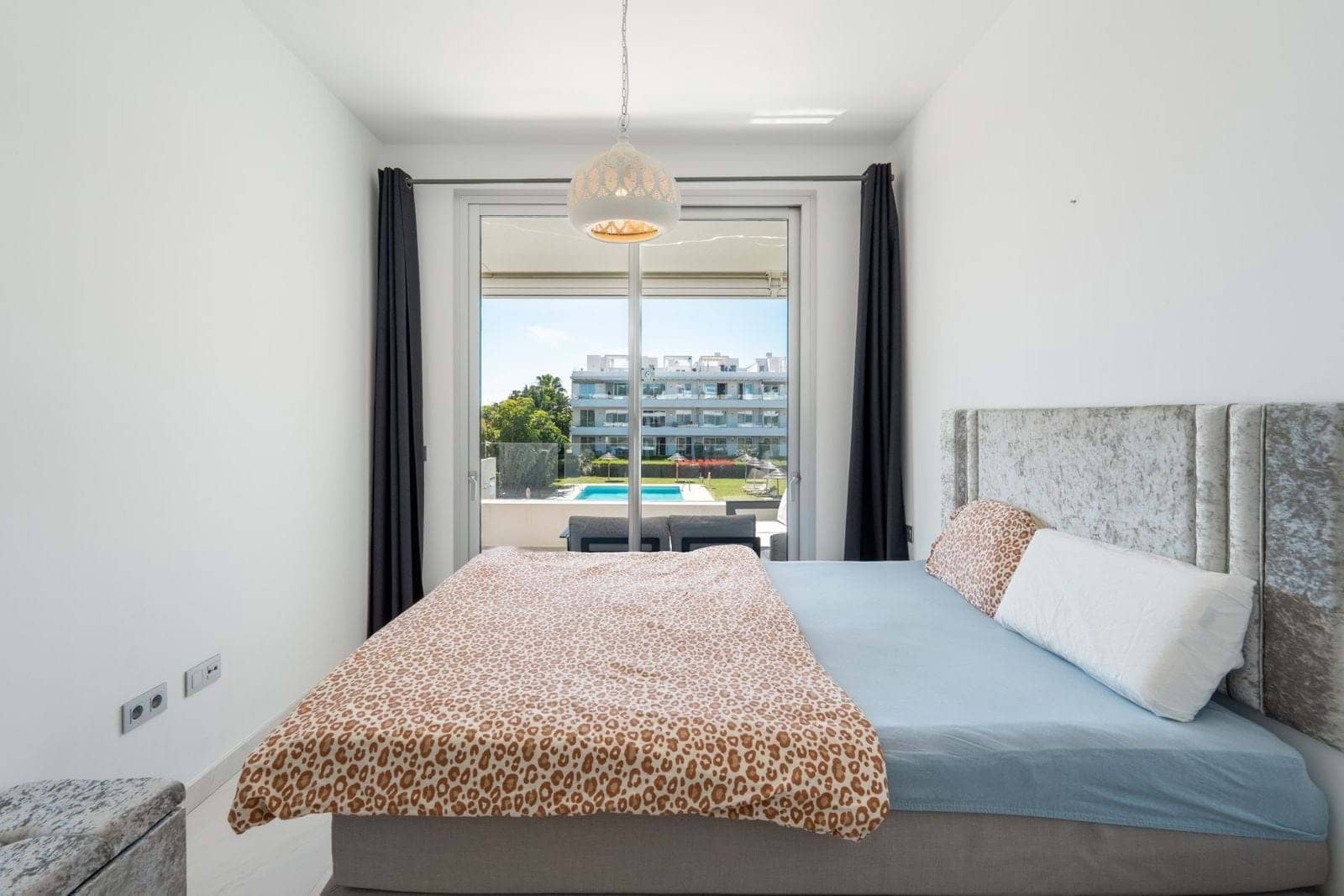 2 bedroom Apartment for sale in New Golden Mile with pool garage - € 429,000 (Ref: 9177968)