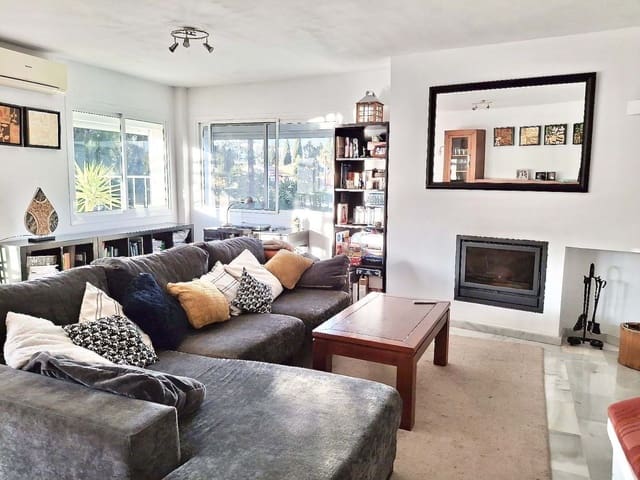 Apartamento de 3 habitaciones en Mijas en venta con piscina - 420.000 € (Ref: 9177969)